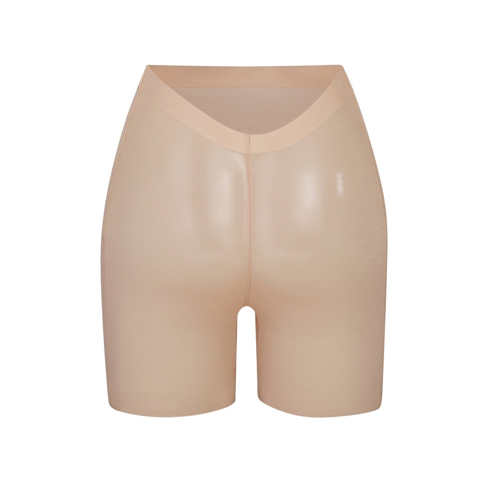 Skims sheer sculpt low back shorts in clay